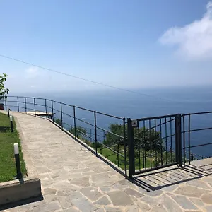 Orangehouse Cinque Terre. Private Parking Hébergement de vacances